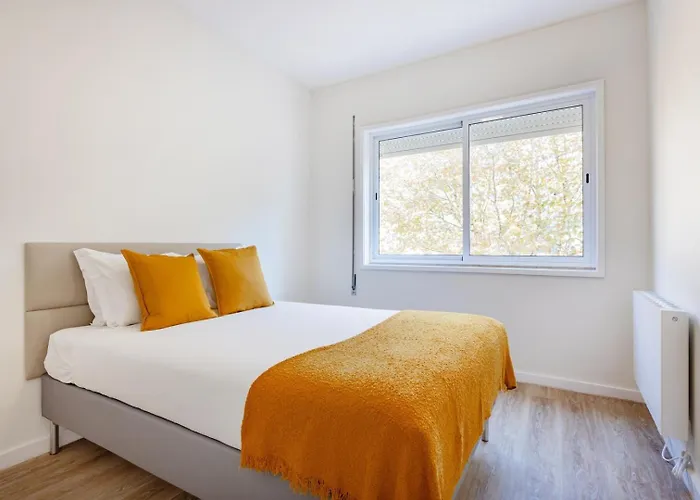 Appartement Charming 3br W/ Office & Garage By Foz Beaches Porto