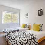 Charming 3br W/ Office & Garage By Foz Beaches Porto