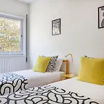 Charming 3br W/ Office & Garage By Foz Beaches Apartment Porto