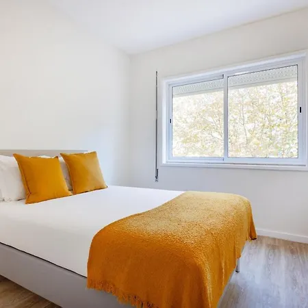 Charming 3br With Office & Garage By Foz Beaches Lejlighed