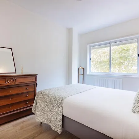 Charming 3br W/ Office & Garage By Foz Beaches * Oporto