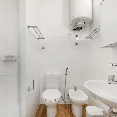 Appartement Charming 3br W/ Office & Garage By Foz Beaches Oporto