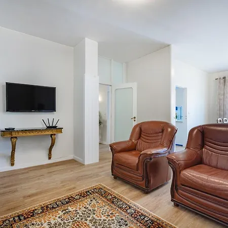 Lejlighed Charming 3br W/ Office & Garage By Foz Beaches