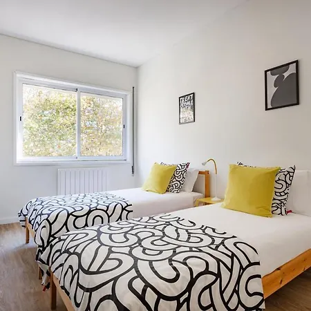 Charming 3br W/ Office & Garage By Foz Beaches Oporto